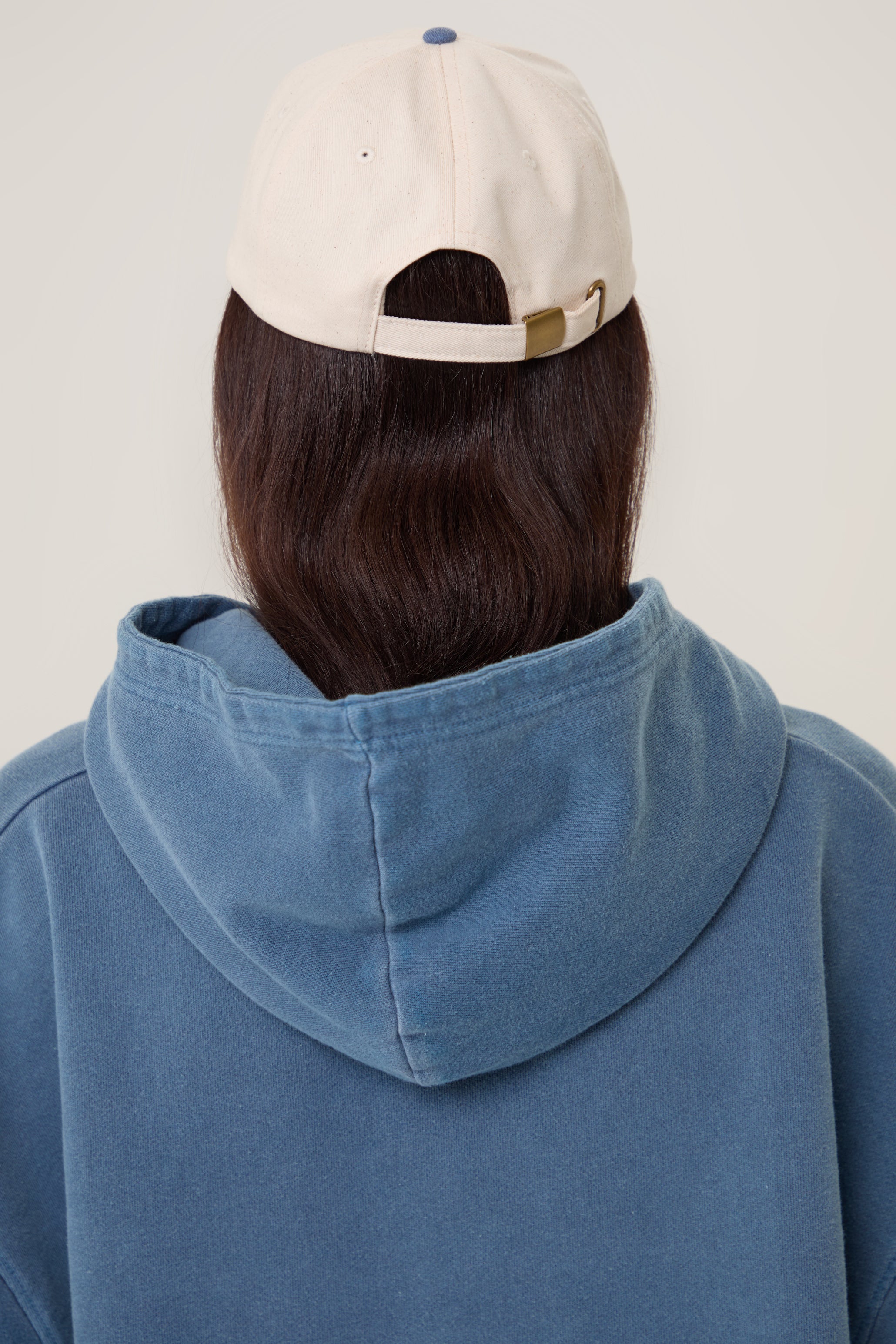Pennbury Embroidered Cap - Oat & Blue